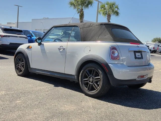 Used 2014 Gray MINI Base image 5