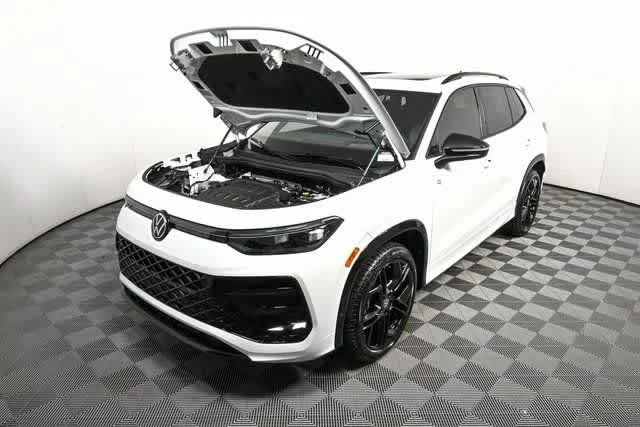 2026 Volkswagen Tiguan SE R-LINE BLACK - Photo 31