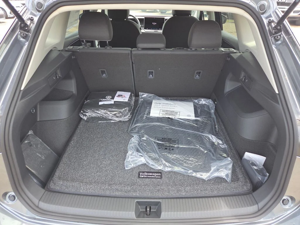 New 2026 Platinum Gray Metallic Volkswagen 2.0T S image 13