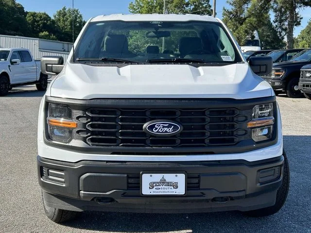 New 2026 Oxford White Ford XL image 6