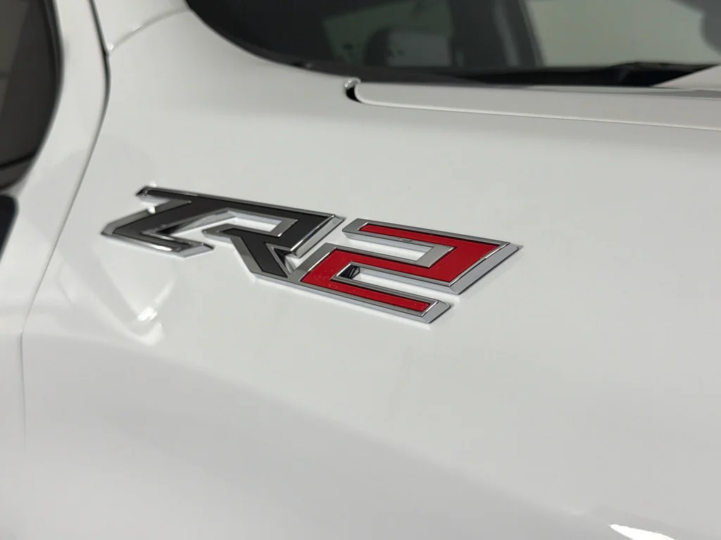 Used 2025 Summit White Chevrolet ZR2 image 42