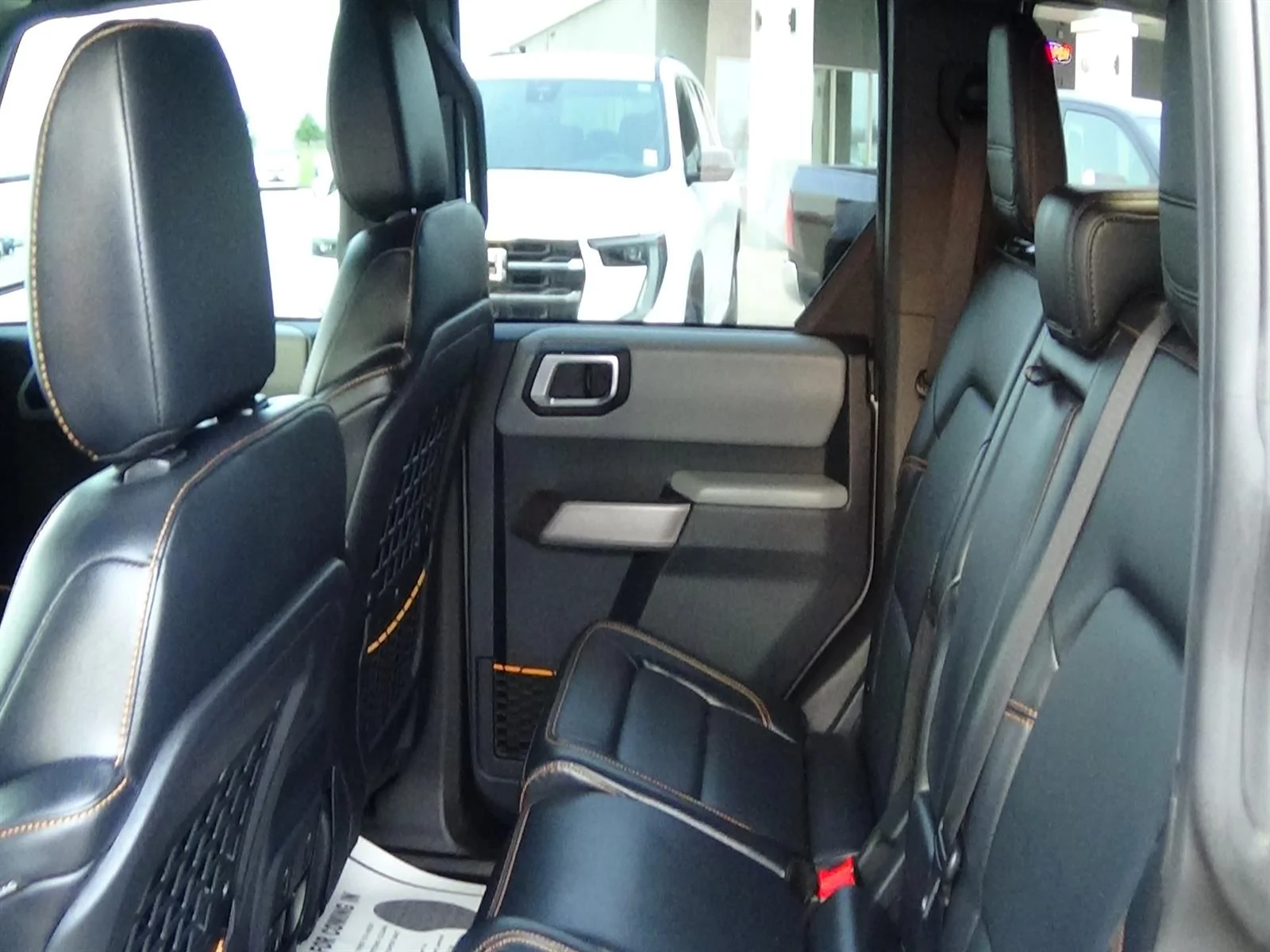 Used 2023 Carbonized Gray (m7) Ford Badlands Advanced image 11