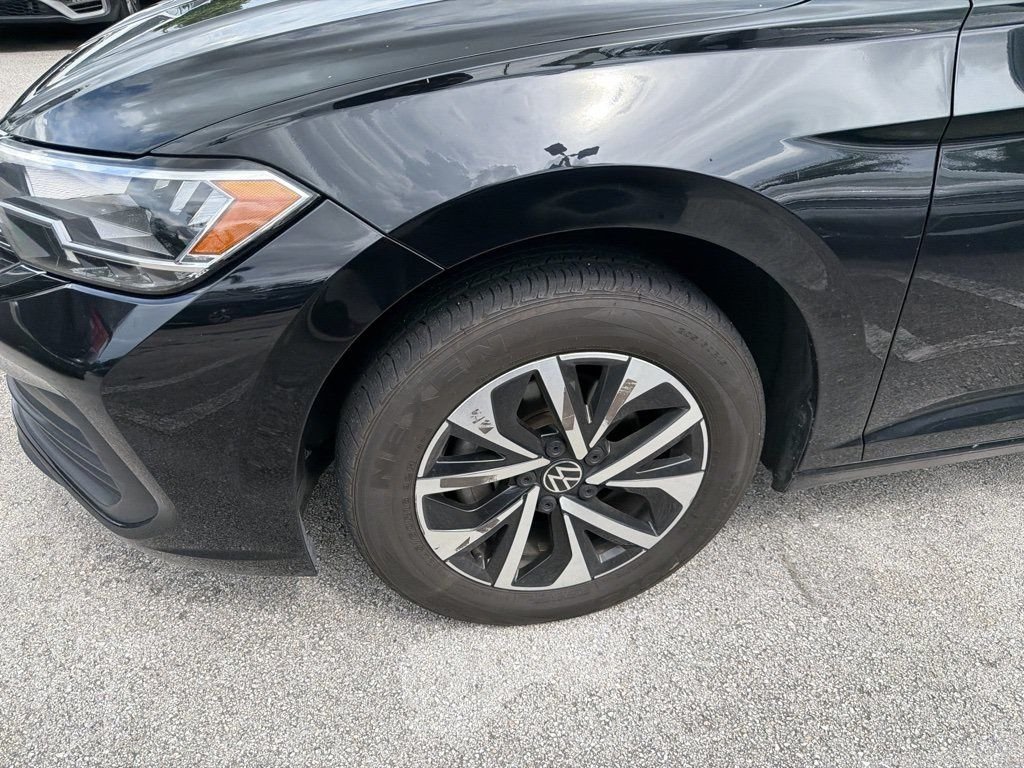 3VW5M7BU1RM077986