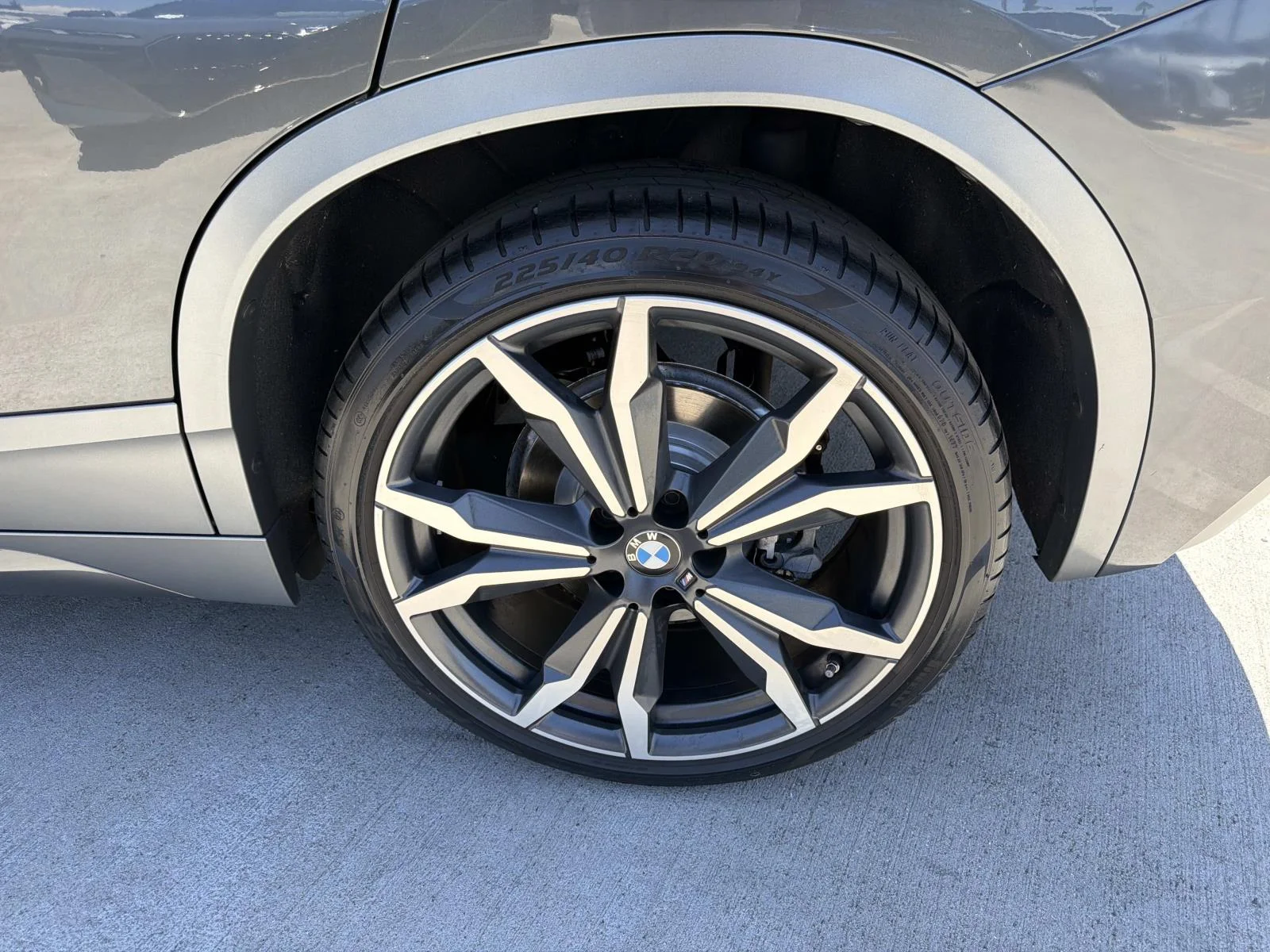 Used 2020 Mineral Gray Metallic BMW sDrive28i Sports Activity Coupe image 6
