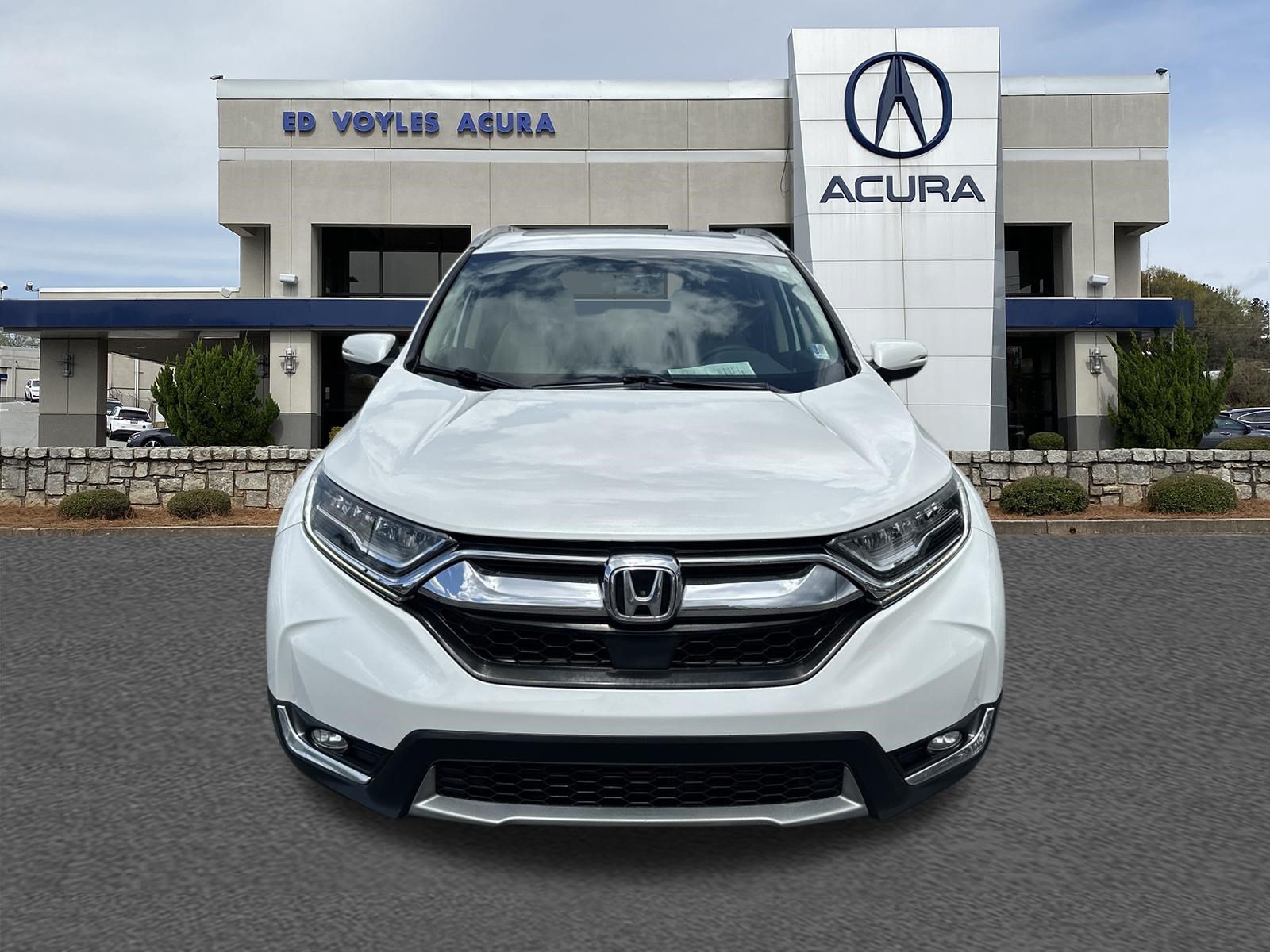 Used 2019 Platinum White Pearl Honda Touring image 2