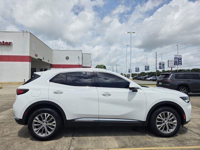 Used 2023 Summit White Buick Preferred image 6