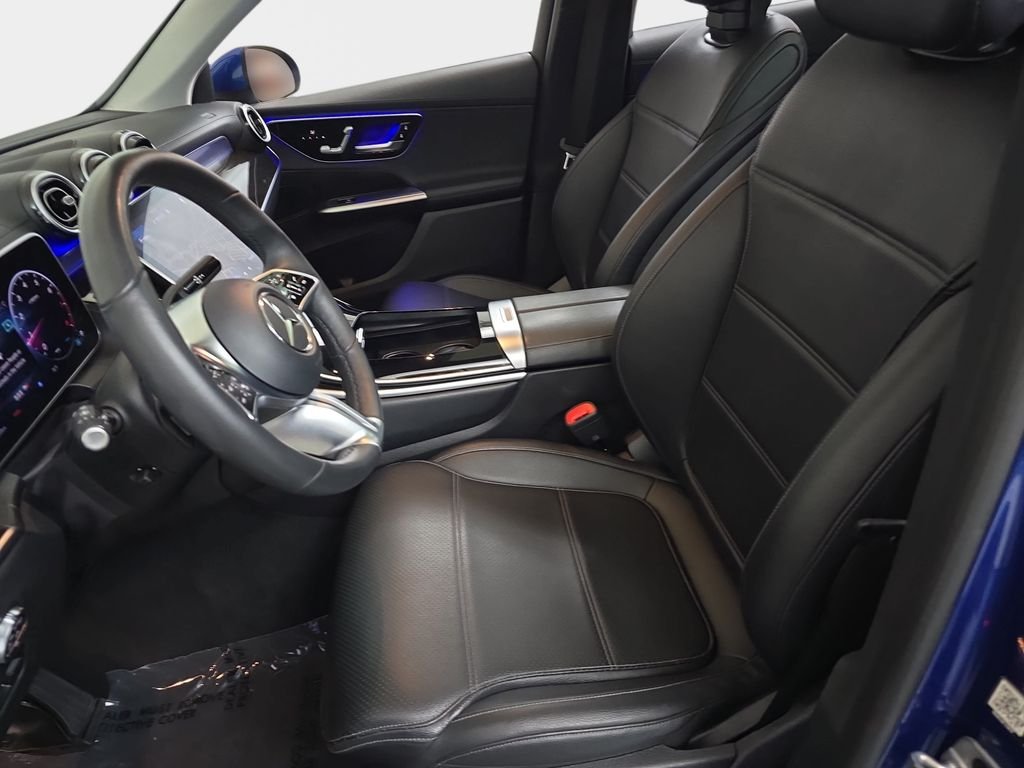 Used 2023 Starling Blue Metallic Mercedes-Benz GLC 300 image 17