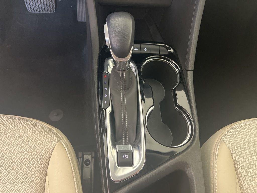 Used 2024 Summit White Buick Preferred image 15