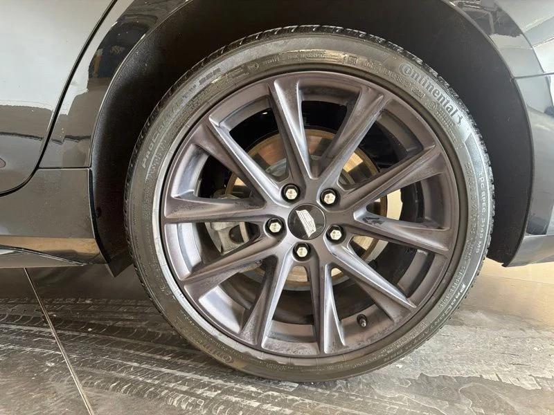 Used 2021 Black Cadillac Sport image 40
