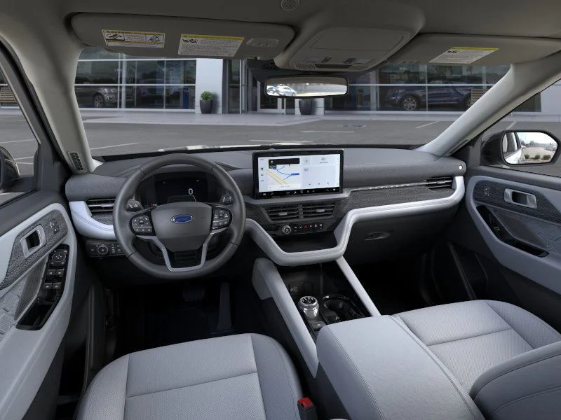 New 2026 Agate Black Metallic Ford Platinum image 10