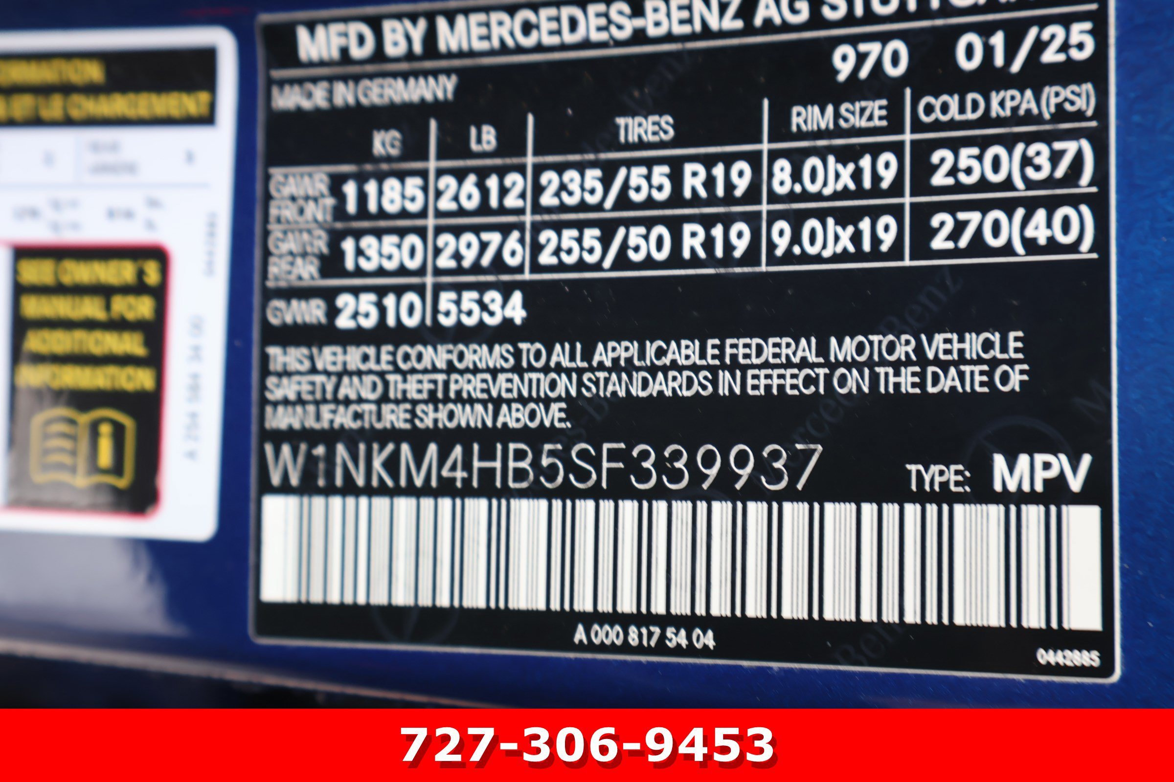 Certified Used 2025 Starling Blue Metallic Mercedes-Benz GLC 300 image 27