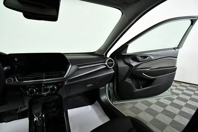 2026 Chevrolet Trax Activ - Photo 20