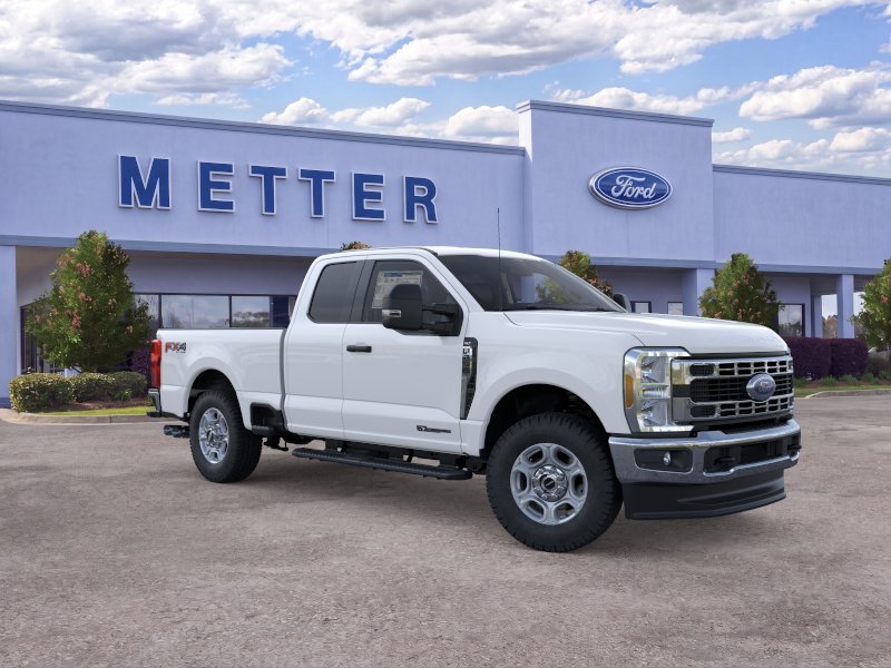 New 2026 Oxford White Ford F-250® XLT image 7