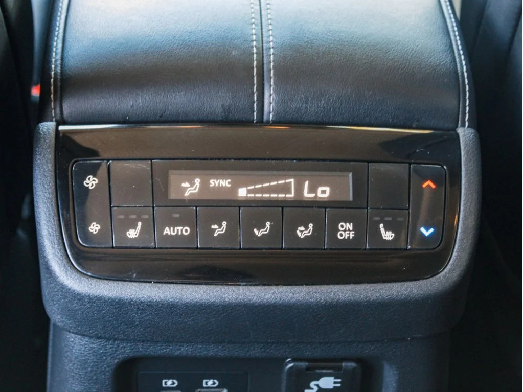 Used 2024 Mineral Black INFINITI SENSORY image 29