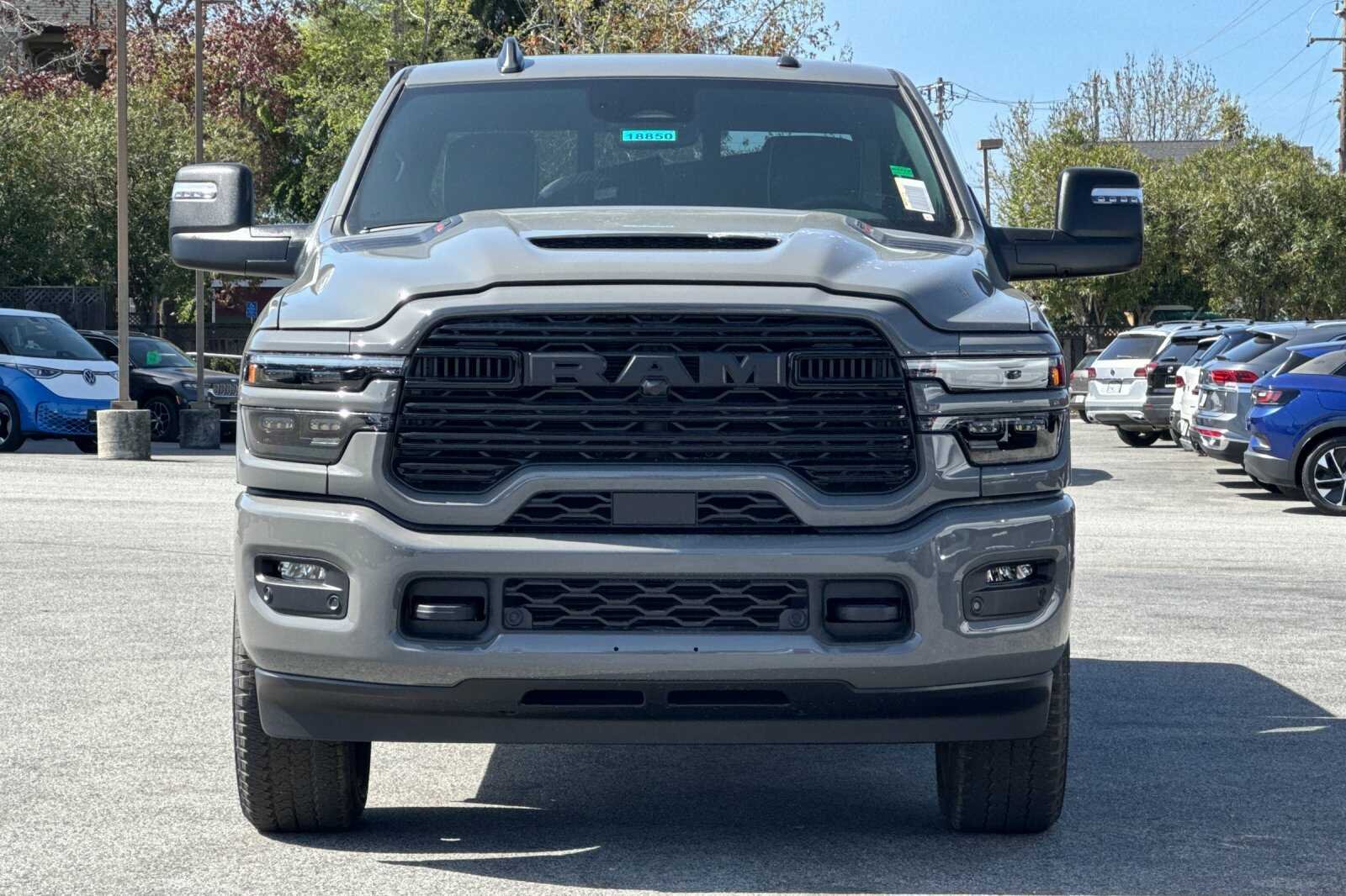 New 2026 Ceramic Gray Clear-Coat Exterior Paint RAM LARAMIE image 9