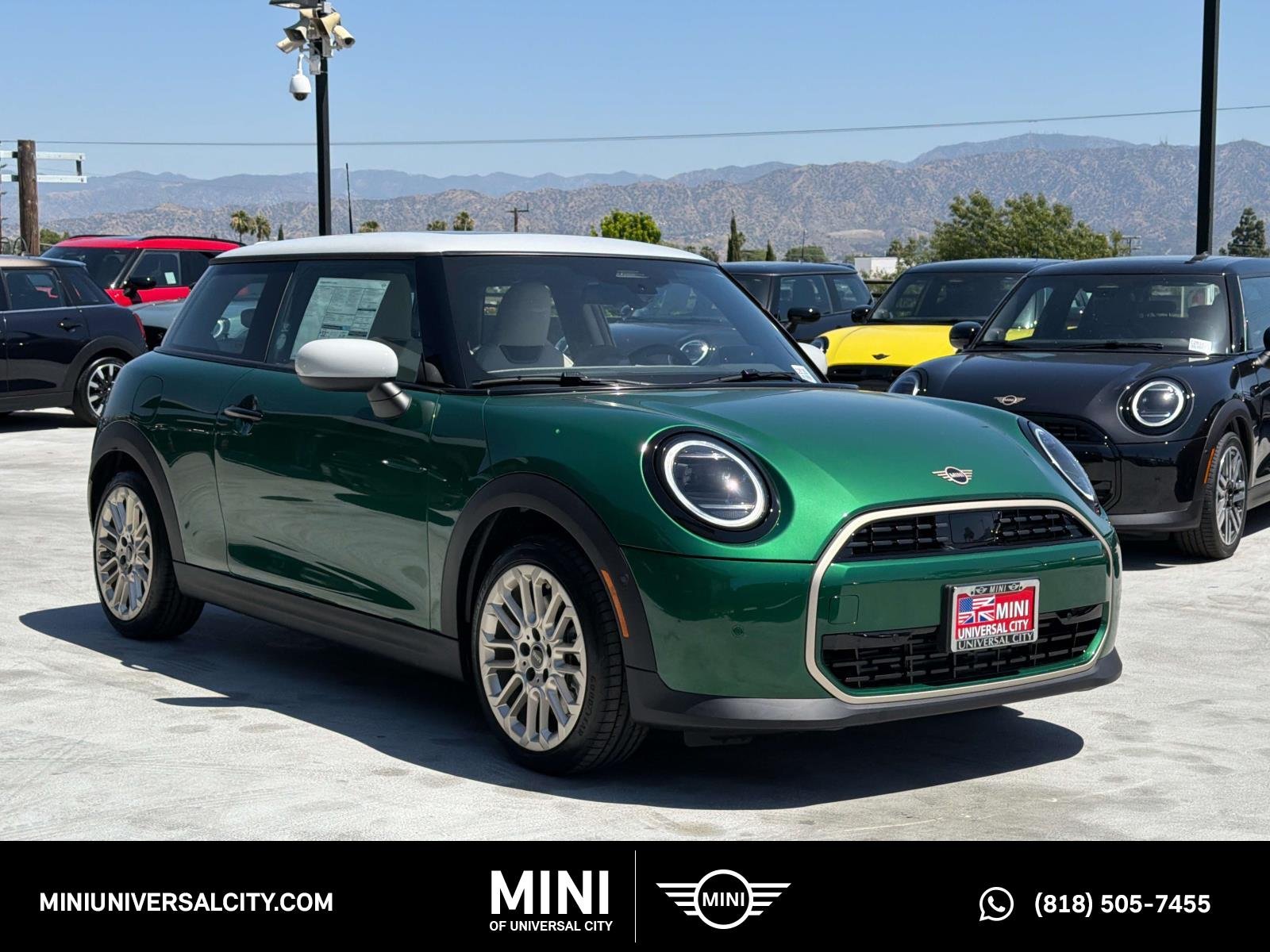 New 2026 0C3B British Racing Green IV Met MINI Signature Plus image 1