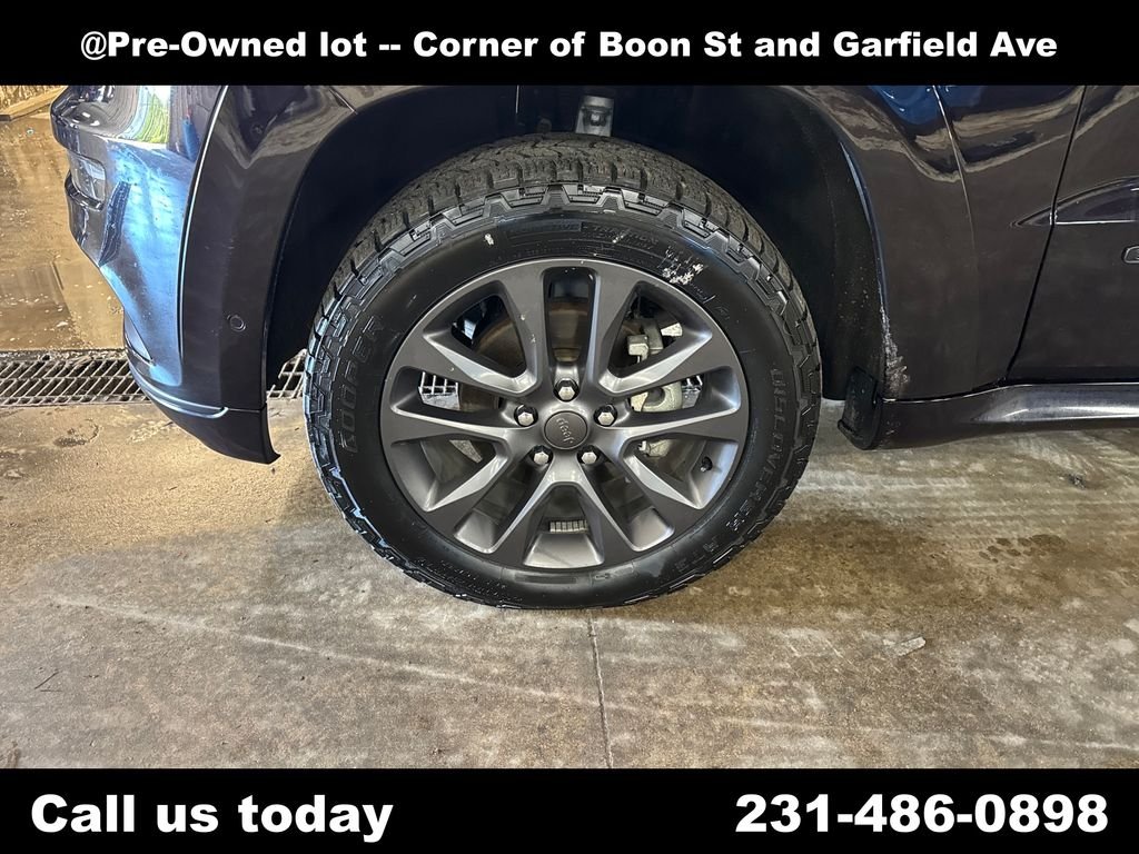 Used 2019 Red Jeep High Altitude image 11