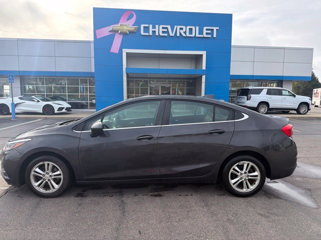 Used 2016 TUNGSTEN METALLIC Chevrolet LT image 11
