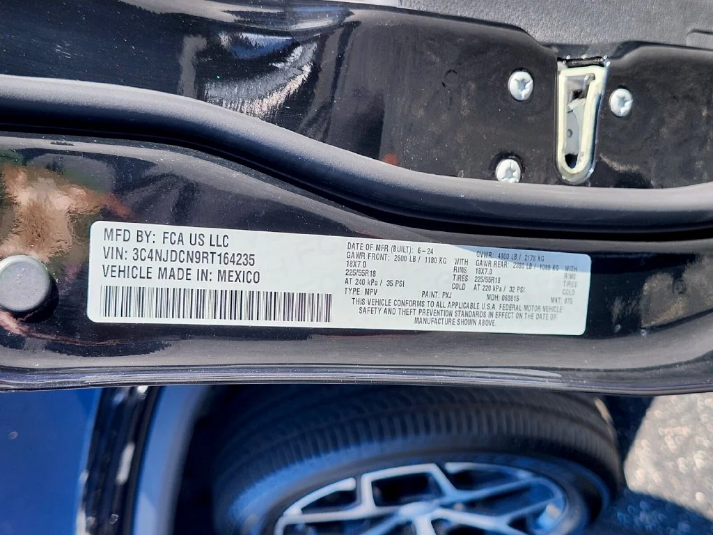 Used 2024 Black Jeep Limited image 34