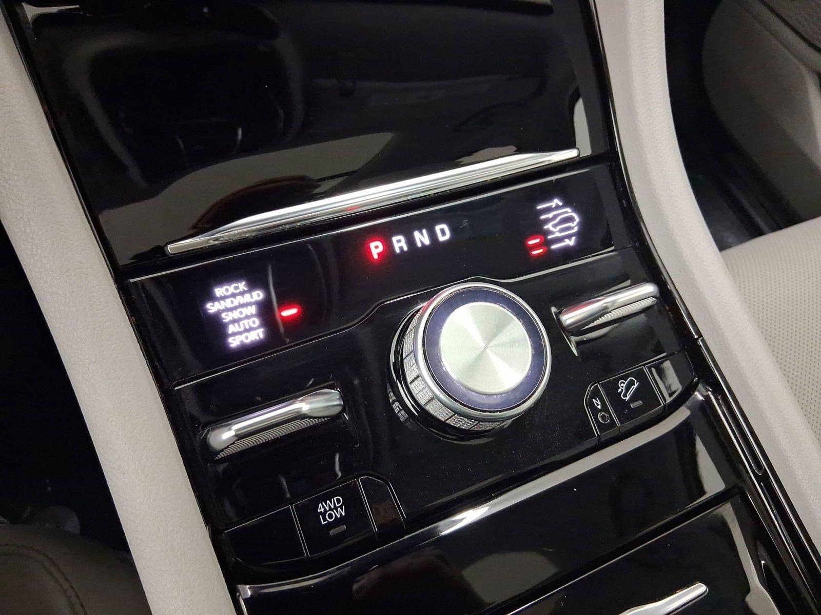 2023 Jeep Grand Cherokee Overland - Photo 16