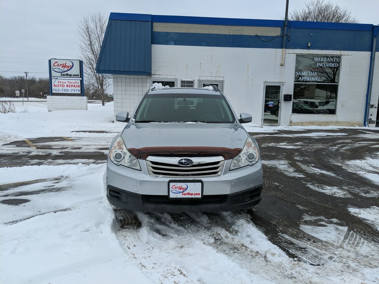 2012 Subaru Outback 2.5i Premium photo 2