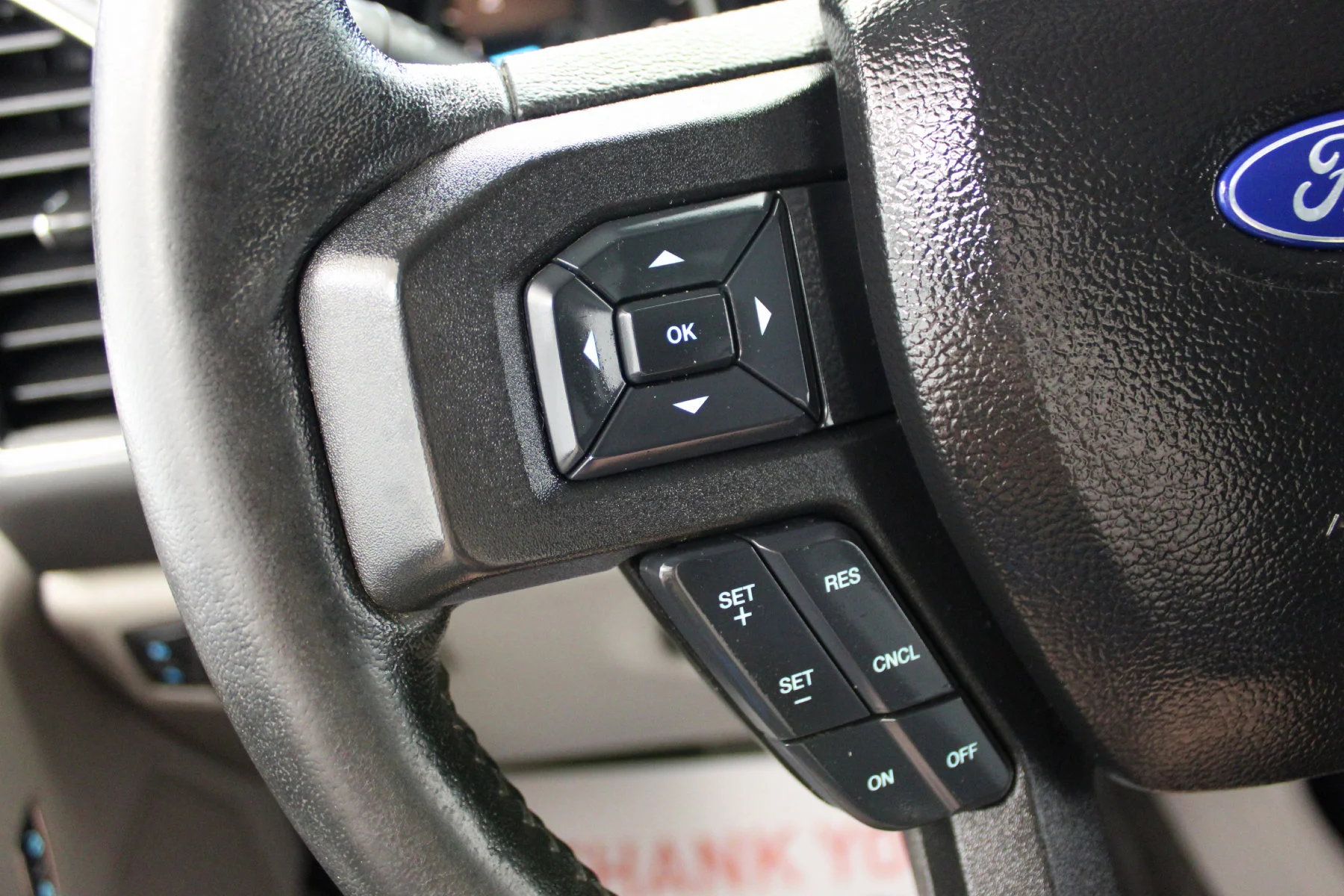 Used 2018 SHADOW BLACK Ford XLT 4X4  SUPER CREW BOX 4X4 image 9
