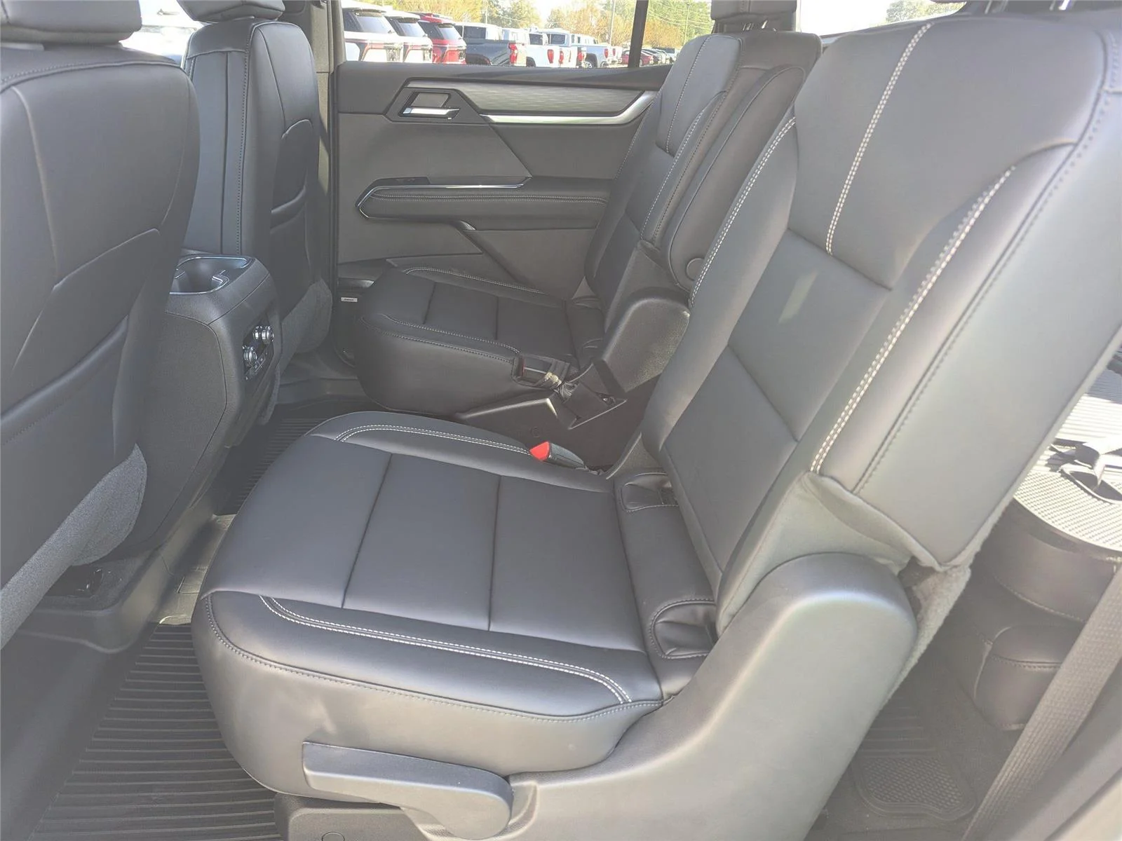 2026 GMC Acadia Elevation - Photo 12