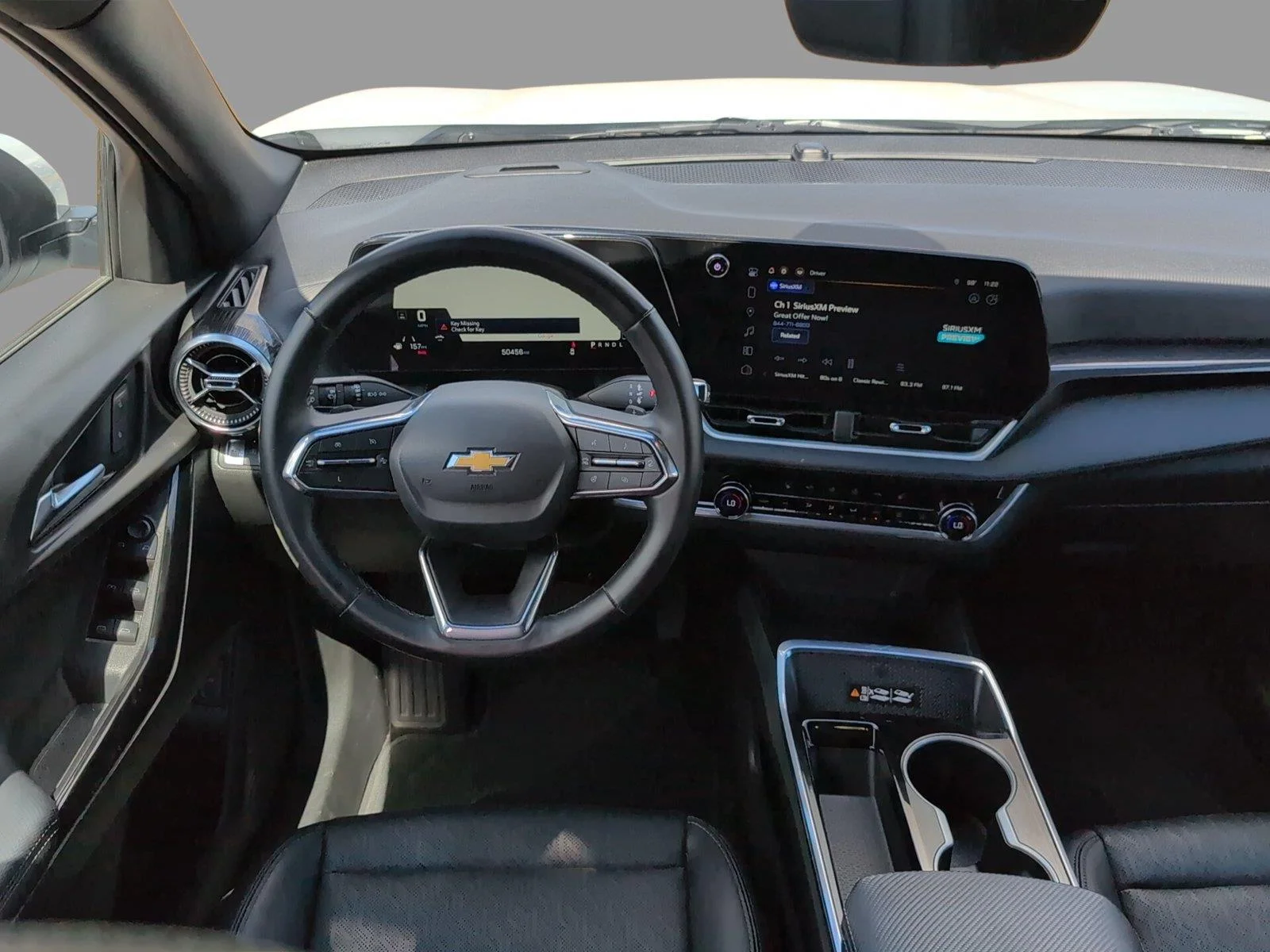 Used 2025 Summit White Chevrolet LT image 21