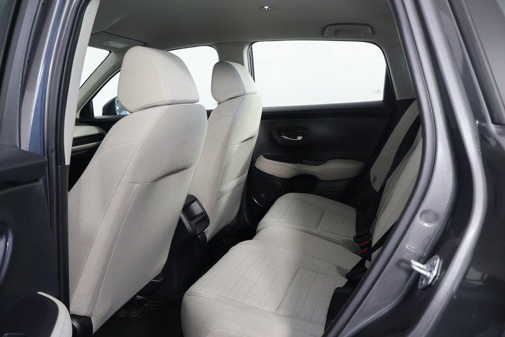 2025 Honda HR-V LX - Photo 9