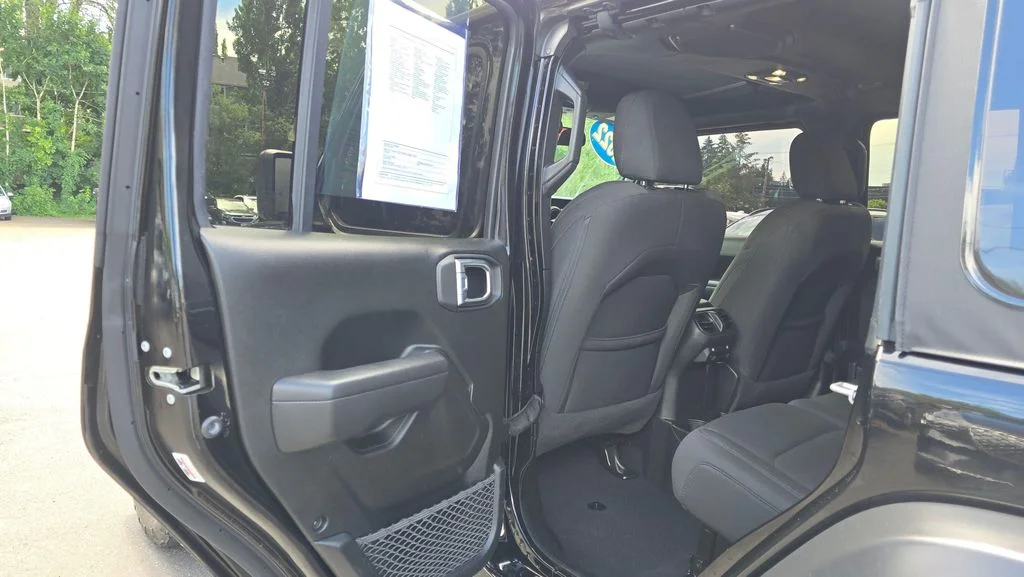 Used 2022 Black Clearcoat Jeep Unlimited Willys image 15