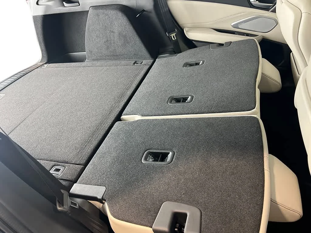New 2026 Majestic Black Pearl Acura w/Technology Package image 35