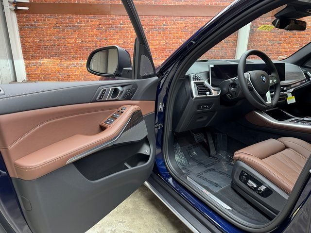 New 2026 Blue BMW xDrive50e image 9