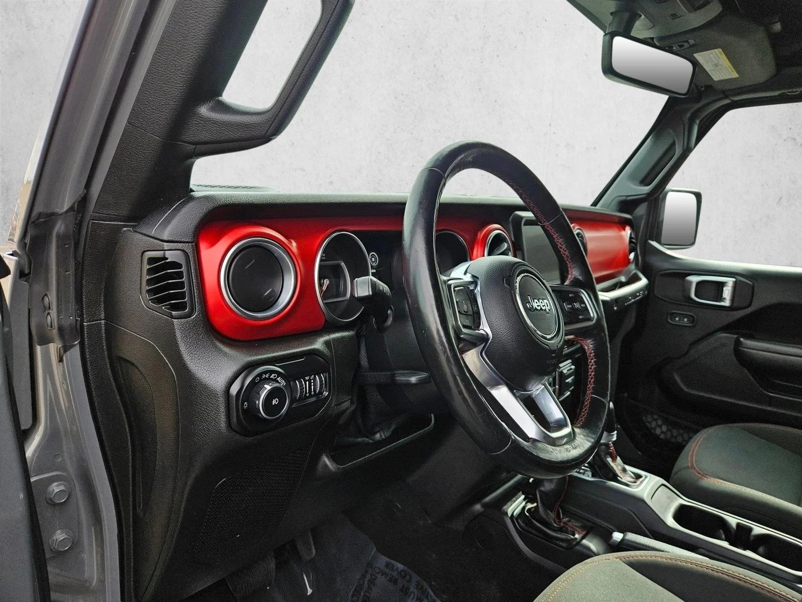 Used 2019 Sting-Gray Clearcoat Jeep Rubicon image 10