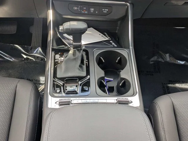 New 2026 Ceramic Silver Kia SX Prestige image 20