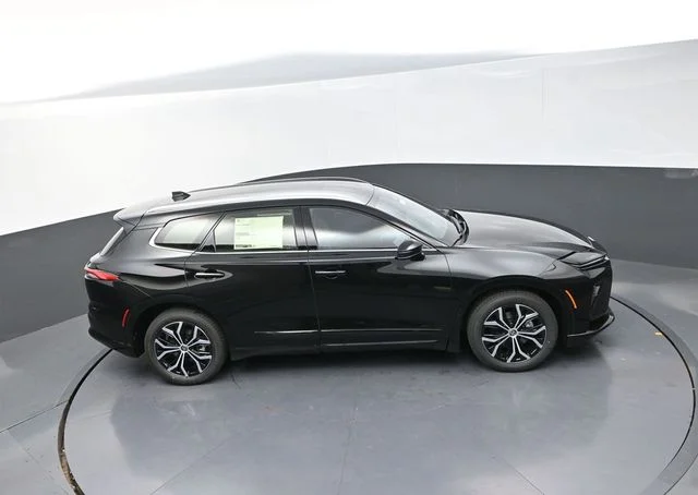 Used 2025 Black Toyota XLE image 29