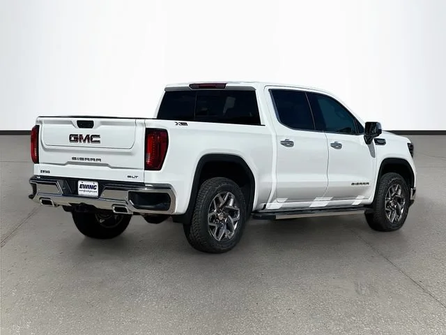 New 2026 Summit White GMC SLT image 4