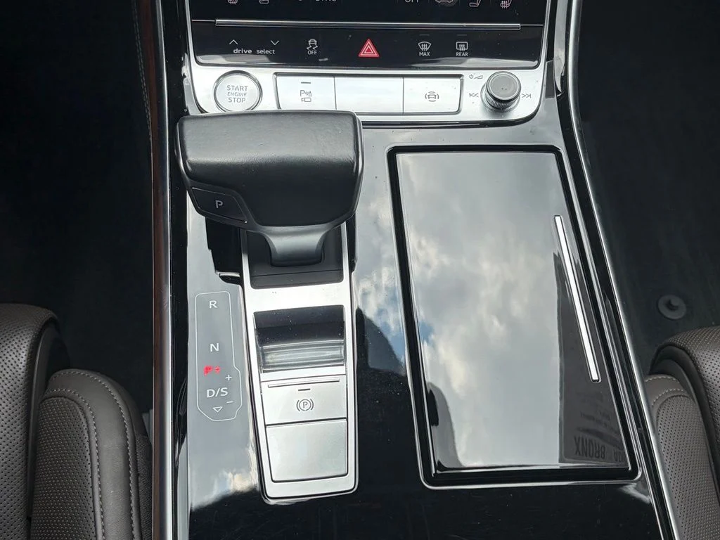 Used 2019 Moonlight Blue Audi L 60 image 38