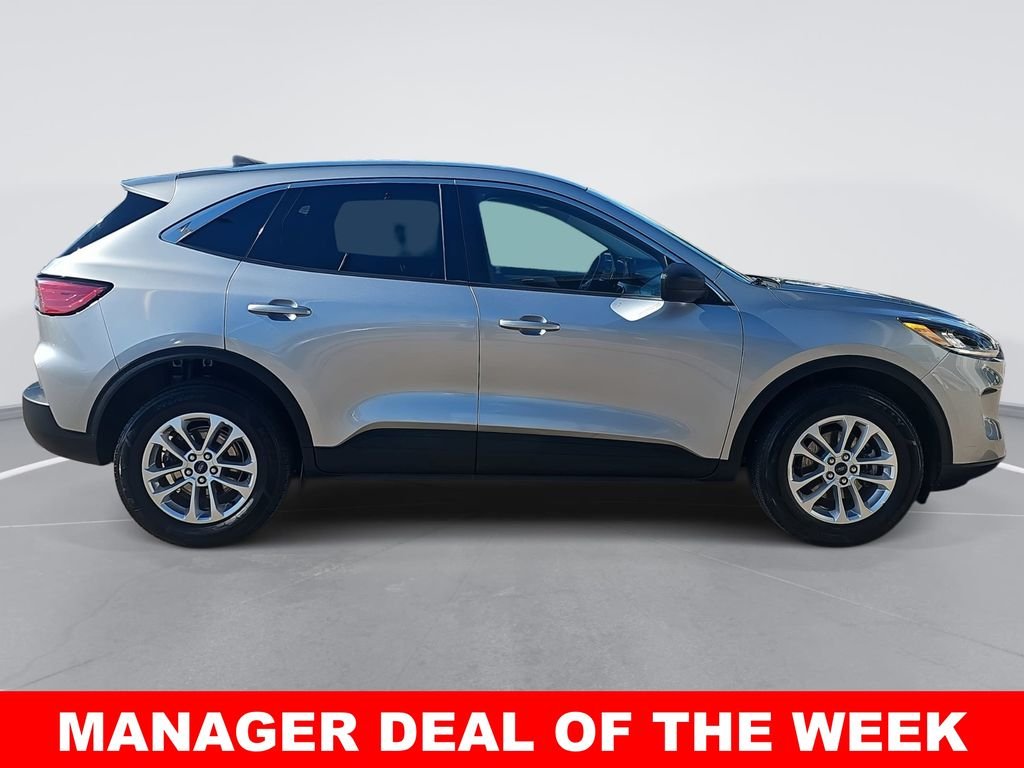 Used 2022 Ford Escape SE with VIN 1FMCU9G6XNUA70245 for sale in Watsonville, CA