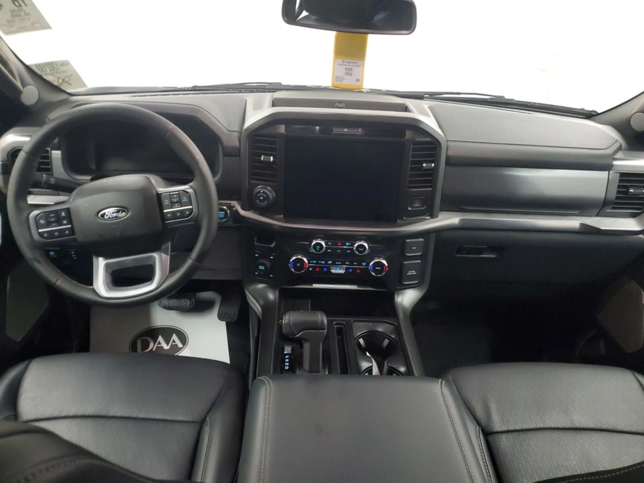 Used 2026 Avalanche Ford LARIAT image 6
