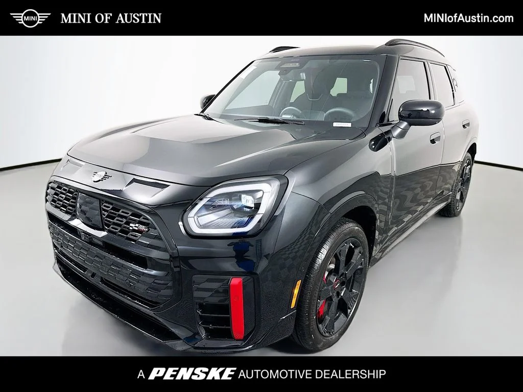 2026 MINI Countryman JCW ALL4's photo
