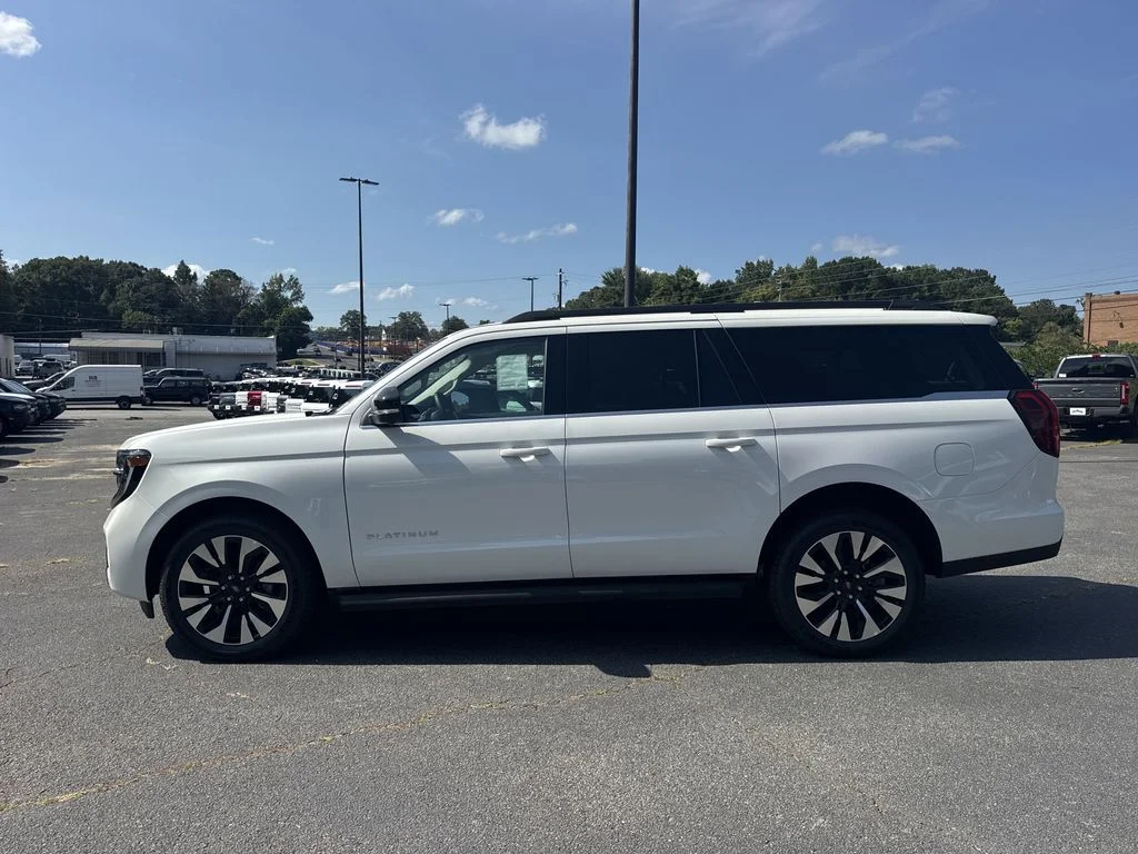New 2027 White Ford Platinum image 4