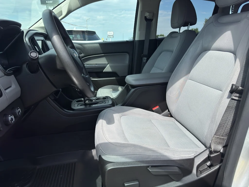Used 2019 Silver Ice Metallic Chevrolet 4WD Work Truck image 11