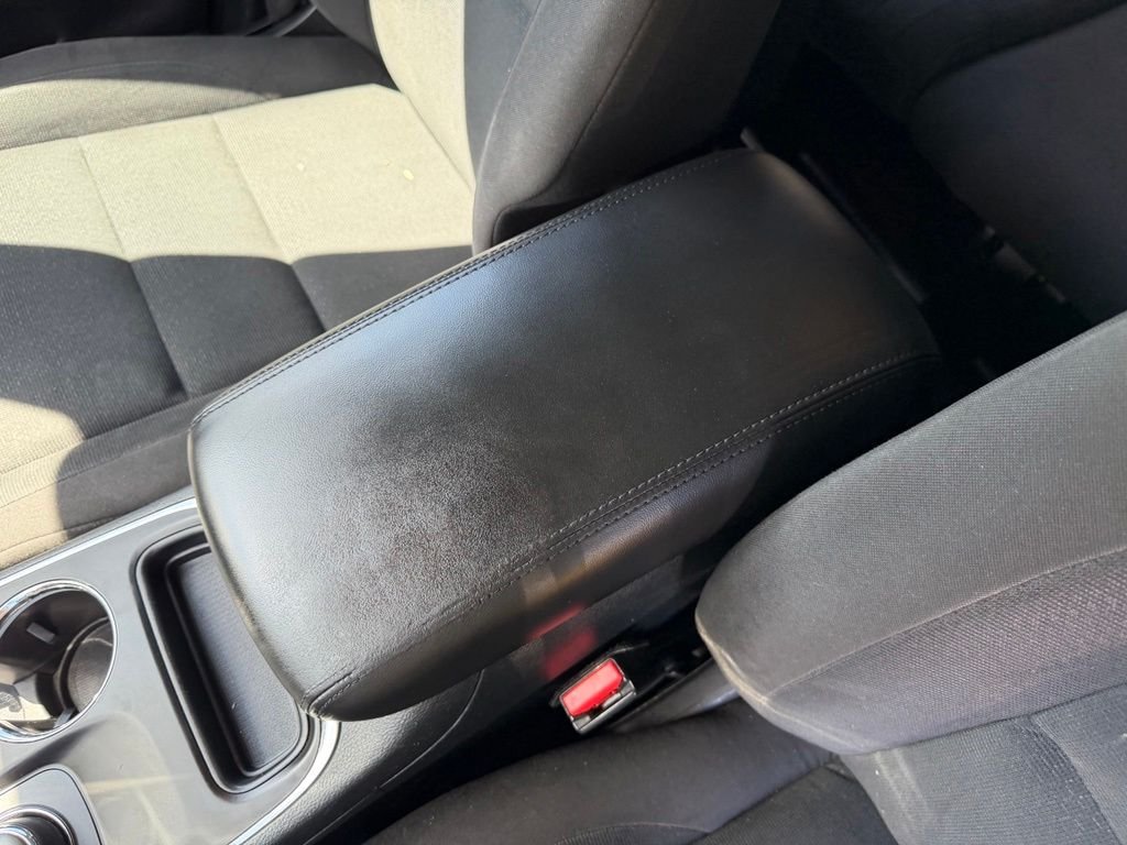 Used 2017 Granite Clearcoat Metallic Dodge SXT image 24