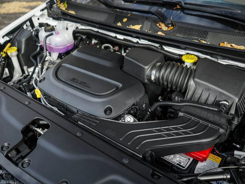 2026 Chrysler Pacifica Limited - Photo 6