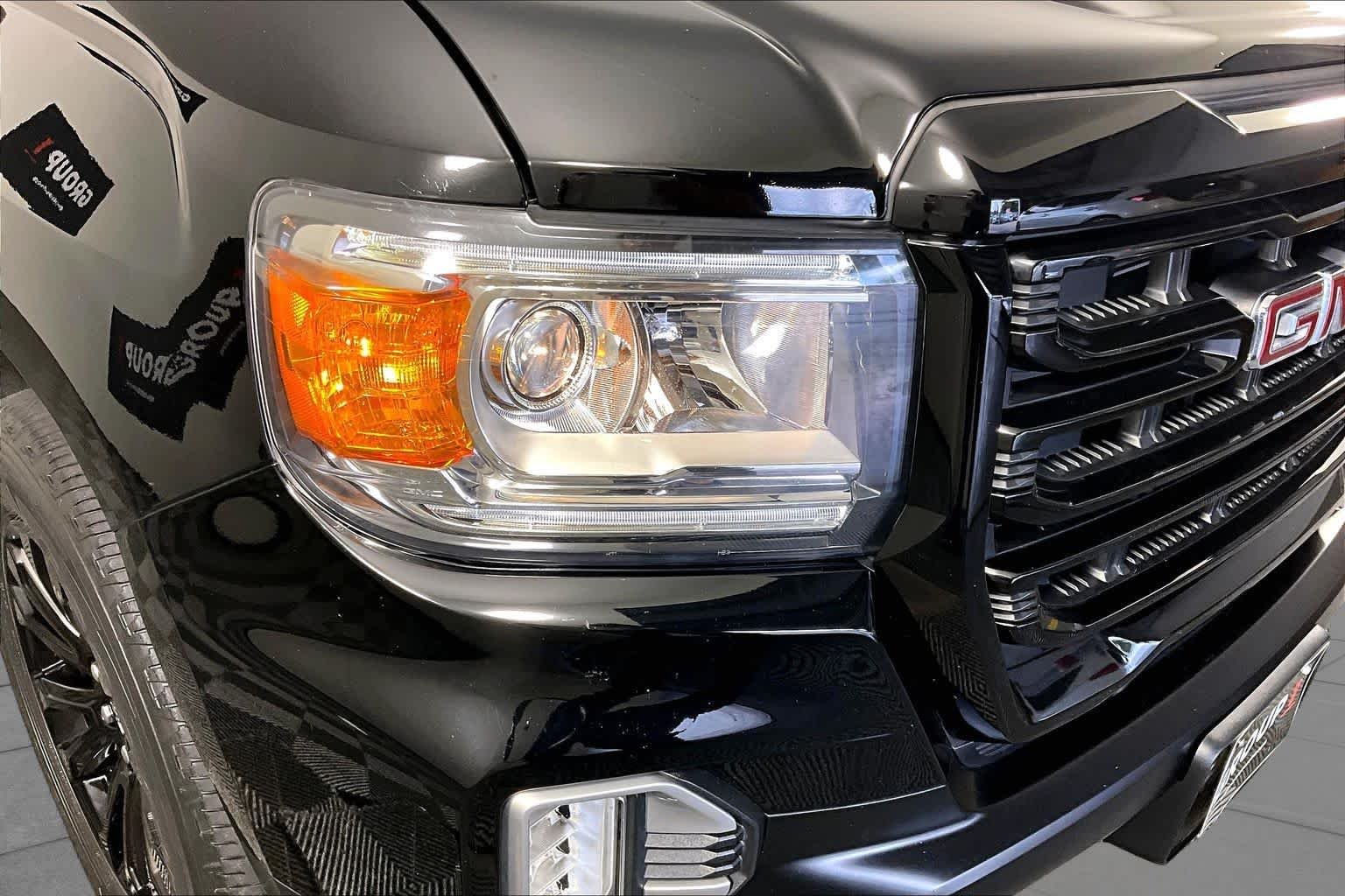 Used 2022 Onyx Black GMC 2WD Elevation image 27