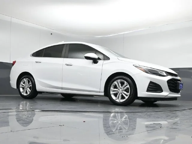 Certified Used 2019 Summit White Chevrolet LT image 35