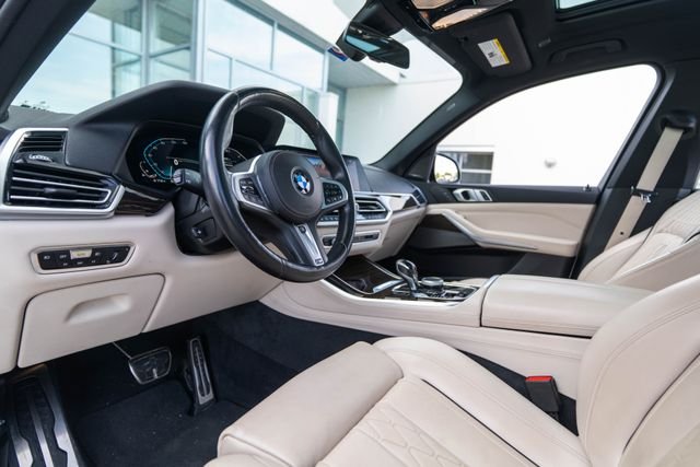 Used 2019 Alpine White BMW xDrive40i image 4