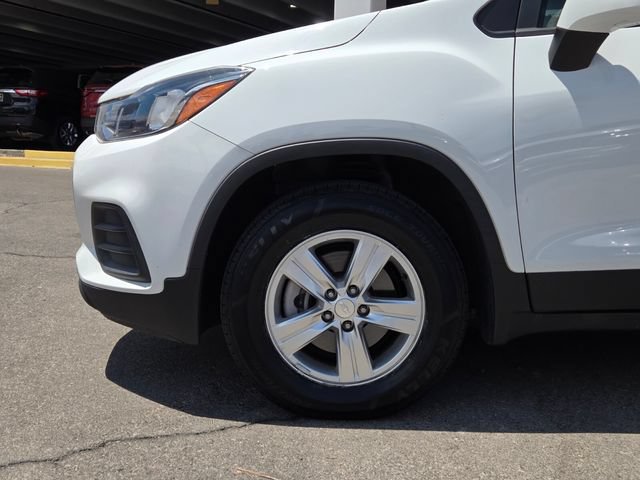 2021 Chevrolet Trax LS - Photo 9