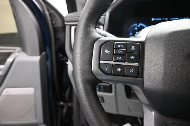 Certified Used 2025 Antimatter Blue Metallic Ford Flash image 16