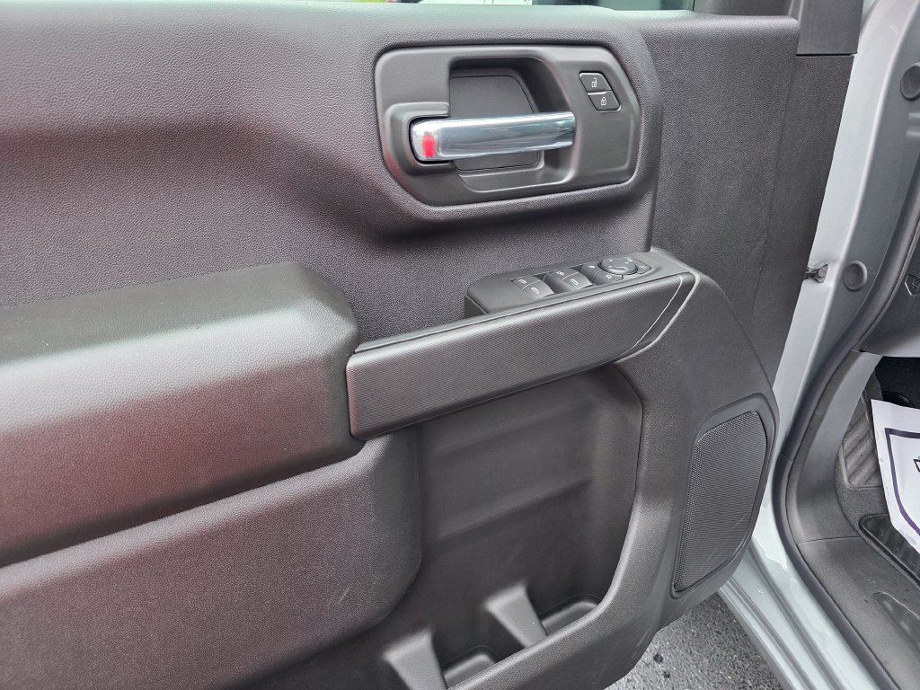 2026 Chevrolet Silverado 2500 HD Custom - Photo 11